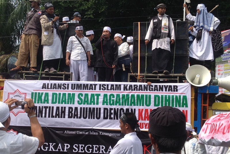 tuntut fpi ahok Islam Penista Karanganyar: Tangan, Umat Turun Presiden Hukum Harus